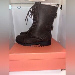 Josiny Orange Girl’s Size 2 Faux Brown Leather Shoes Boots Lace Up NEW